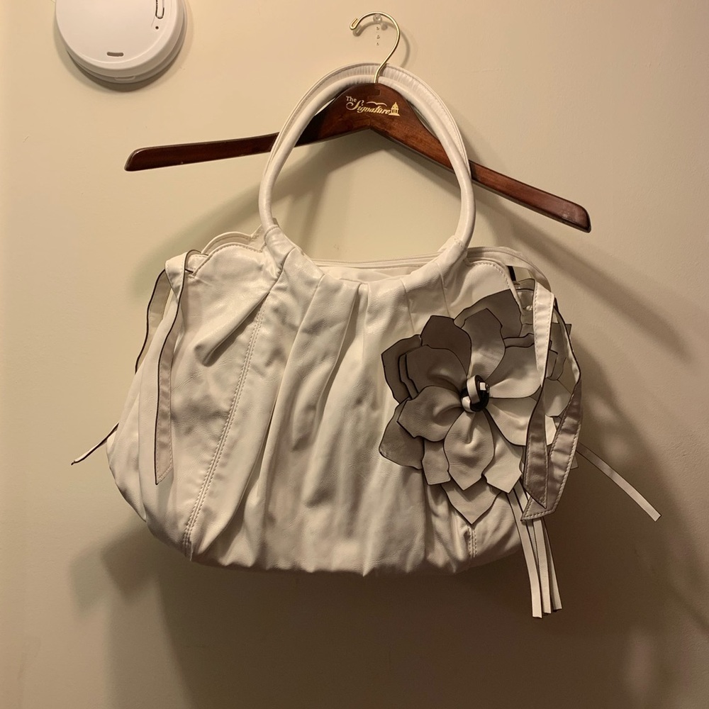 Charming Charlie handbag